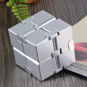 Unzip Cube Stress Relief Mänguasi Premium Metal Infinity Cube Kaasaskantav Decompresses Lõõgastuda Mänguasjad Täiskasvanutele, Meestele, Naistele, 2022 Uus